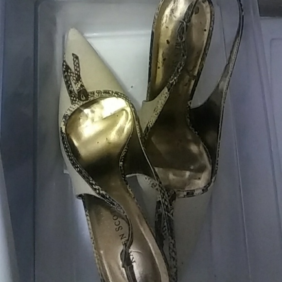 Shoes - Picture 1 of 1